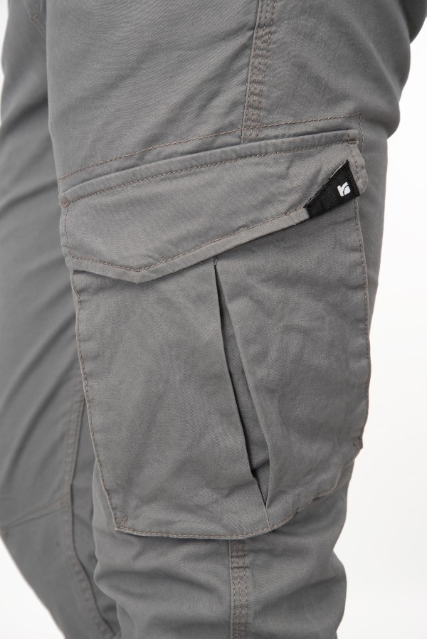 241-RCCP-401 Chinos Cargo REBASE